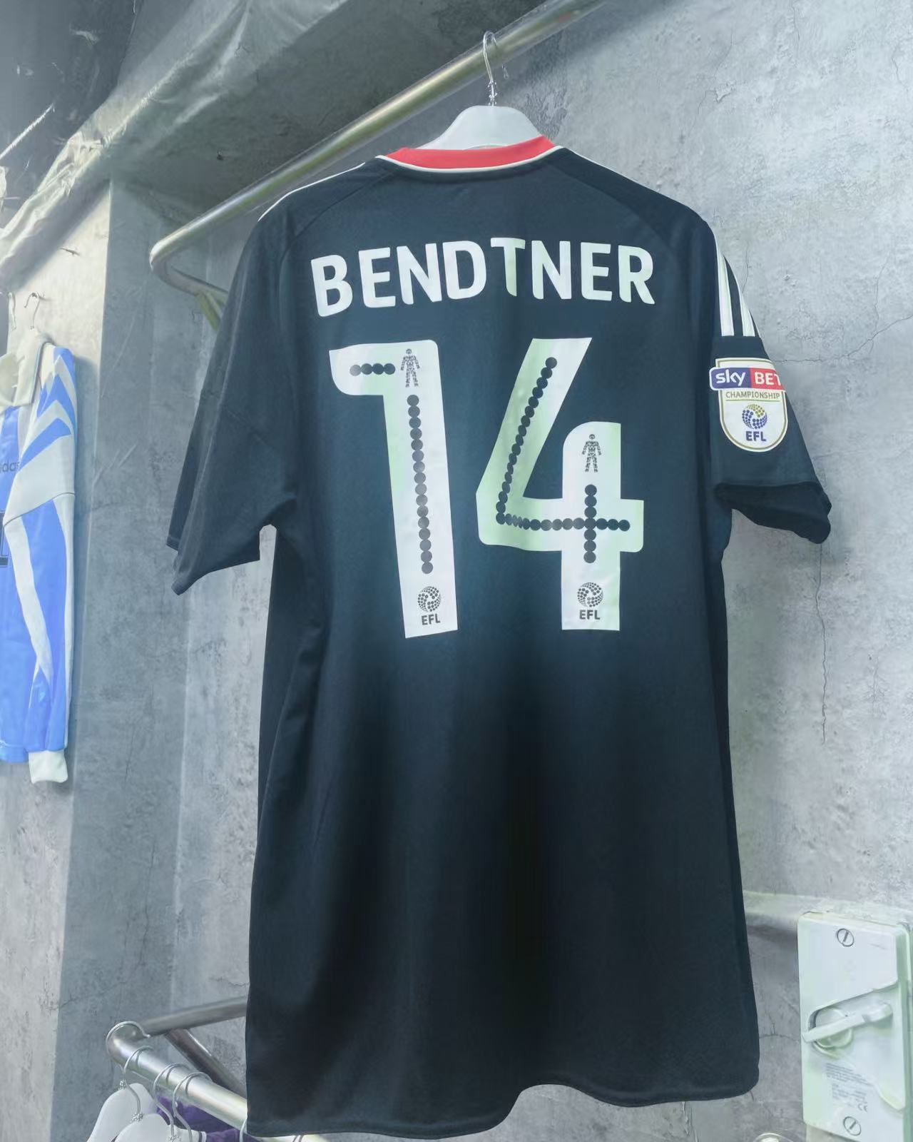 2016-17 Nottingham Forest #14 Bendtner