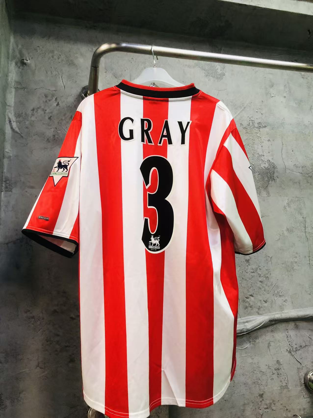 2000-01 Sunderland Home #3 Gary