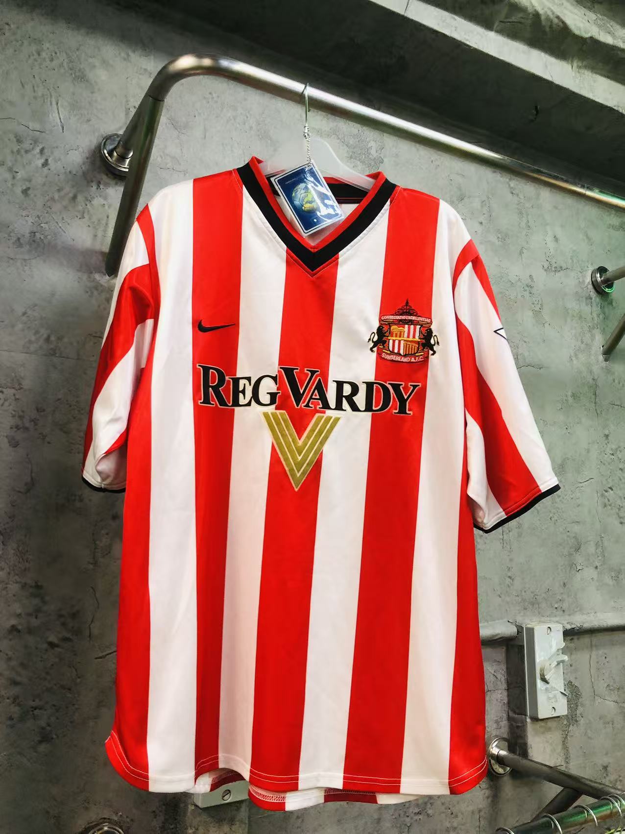 2000-01 Sunderland Home #3 Gary