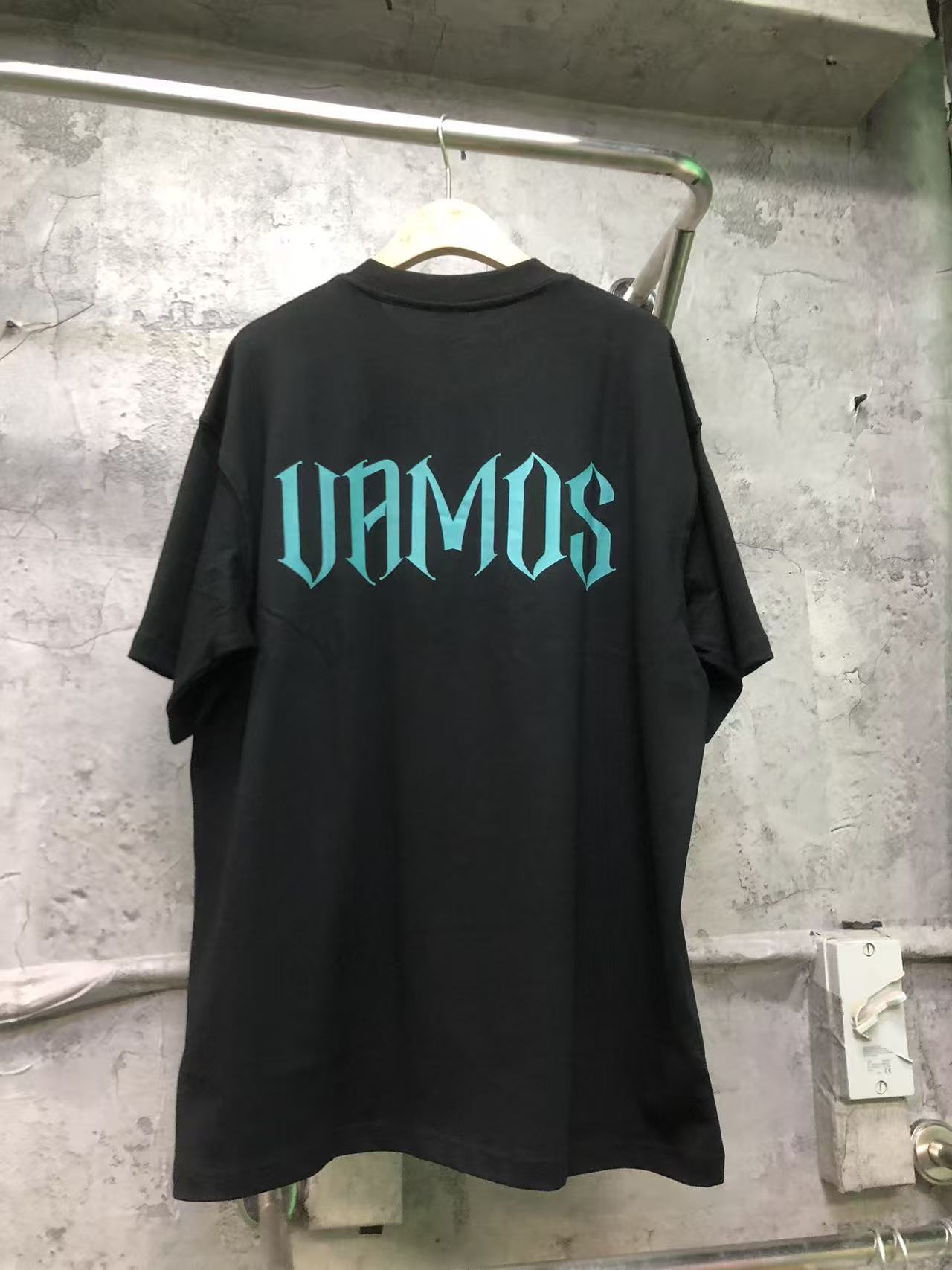 VAMOS X T-Shirt（黑/白）