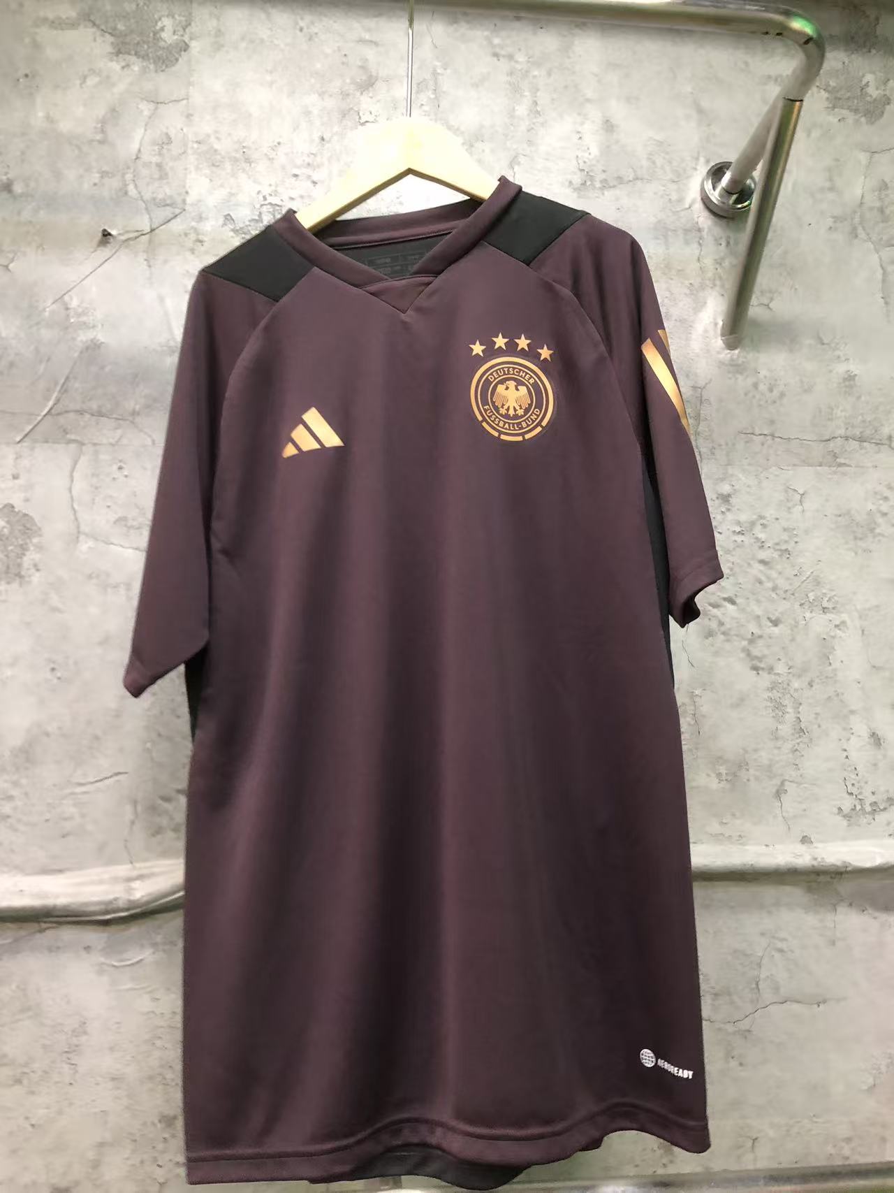 Adidas 2022德國訓練服
