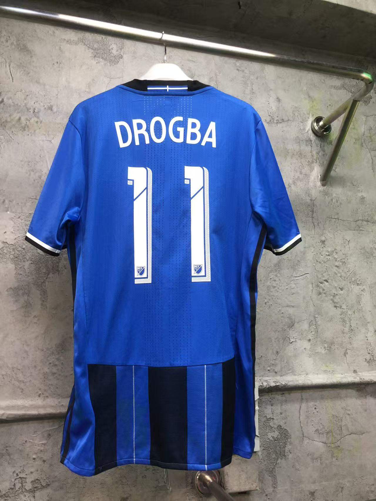 2017-18 Montreal Impact Home #11 Drogba MLS Version Authentic