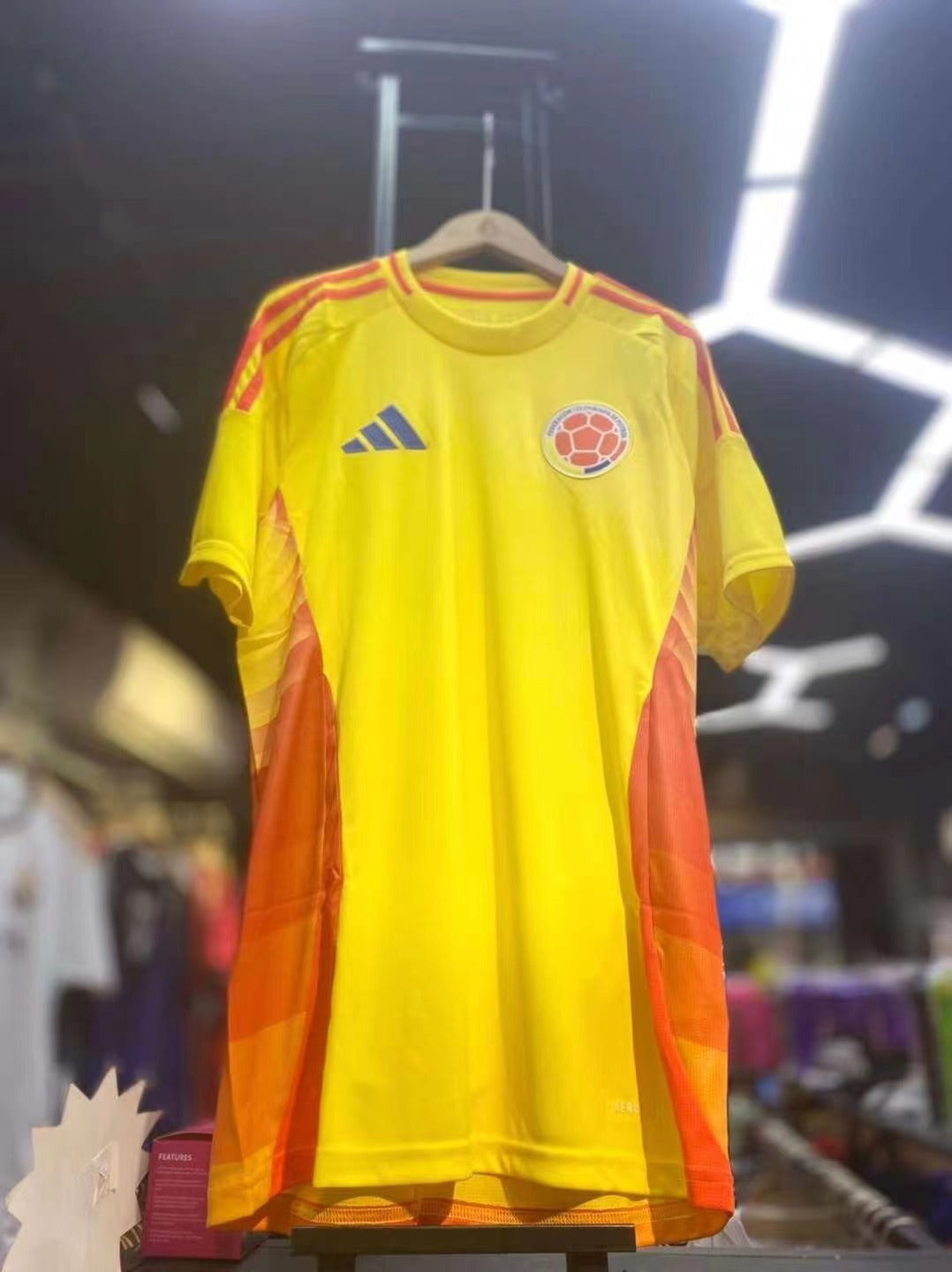 2024 Adidas 哥倫比亞 主場球衣