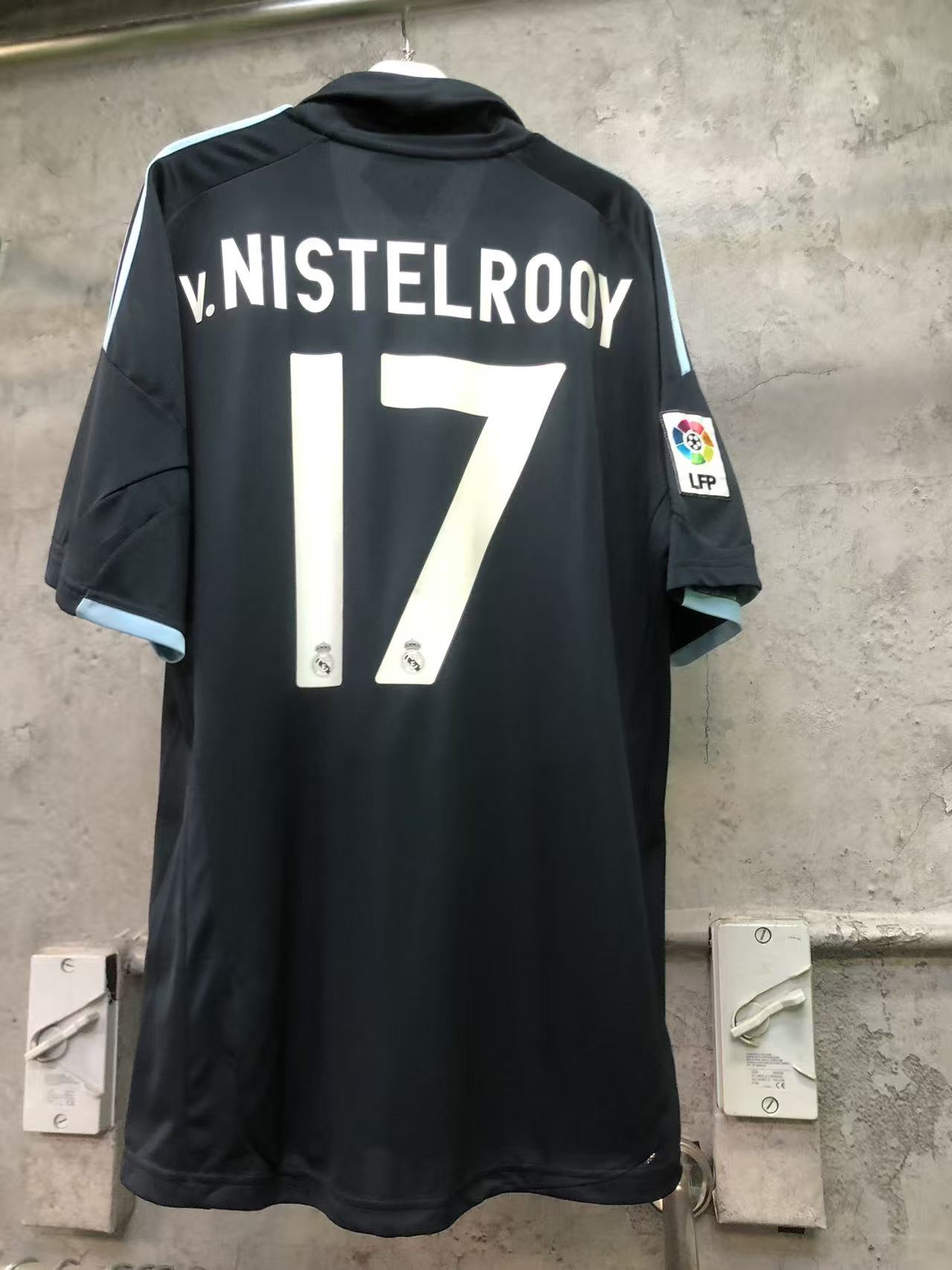 2009-10 Real Madrid Away #17 V.Nistelrooy