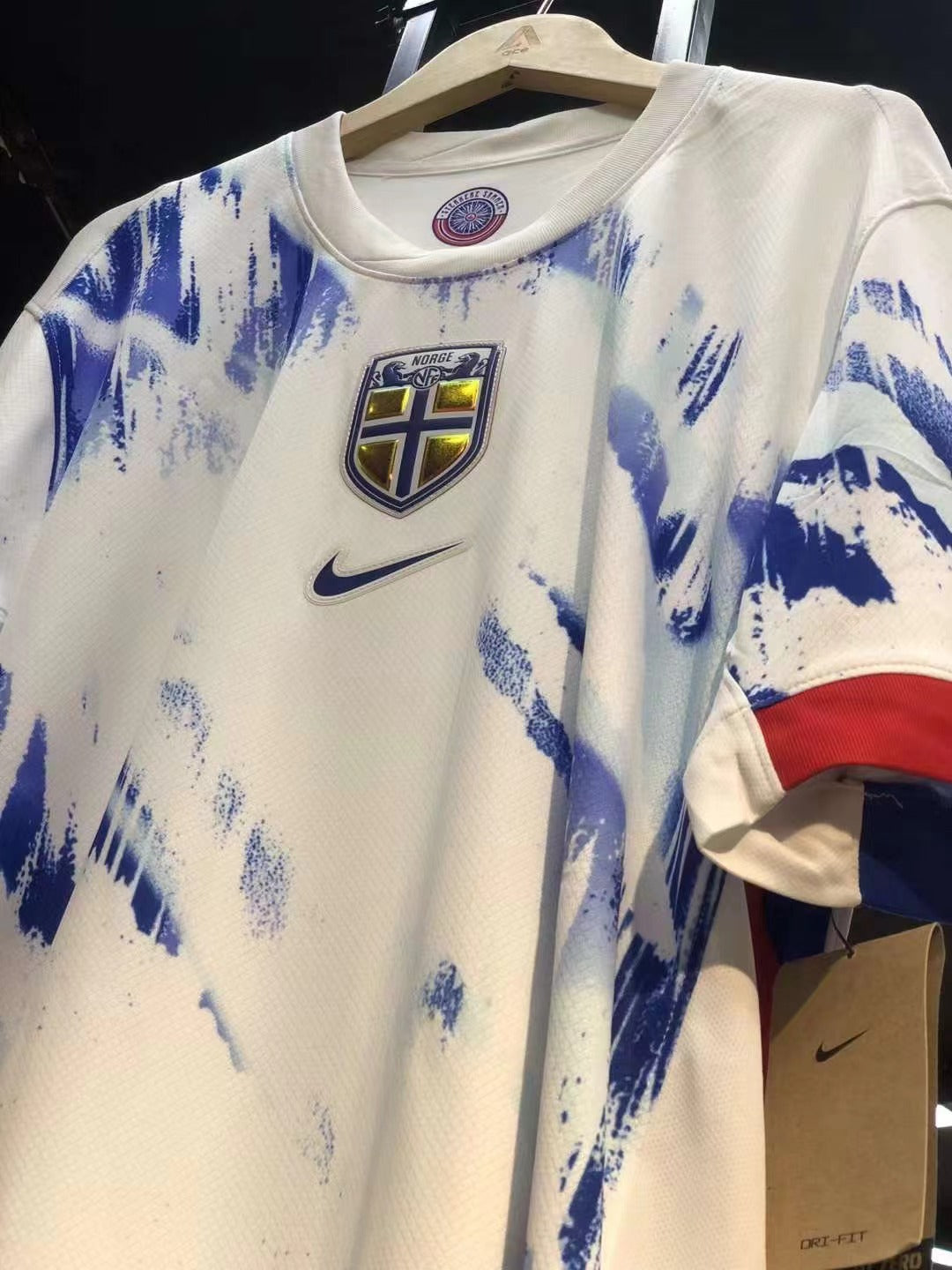 2024 Nike 挪威客場球迷版球衣